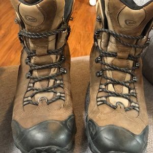 Oboz winter hiking boots